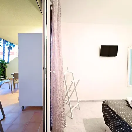 Bajo Con Jardin Lägenhet