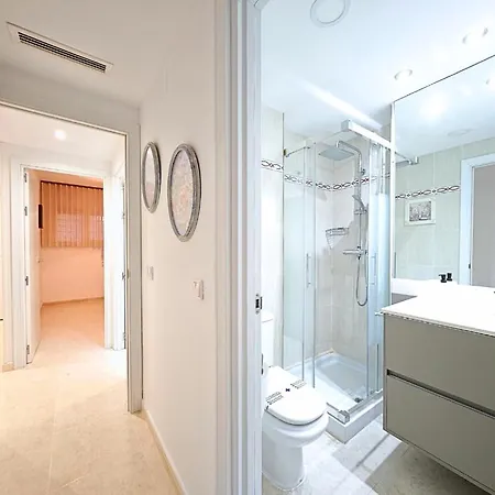 Bajo Con Jardin Apartment