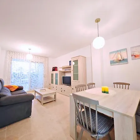 Apartment Bajo Con Jardin